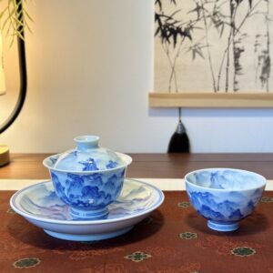 Hand-Painted Blue & White Gaiwan Tea Set – Jingdezhen Gongfu Porcelain (3-Piece)