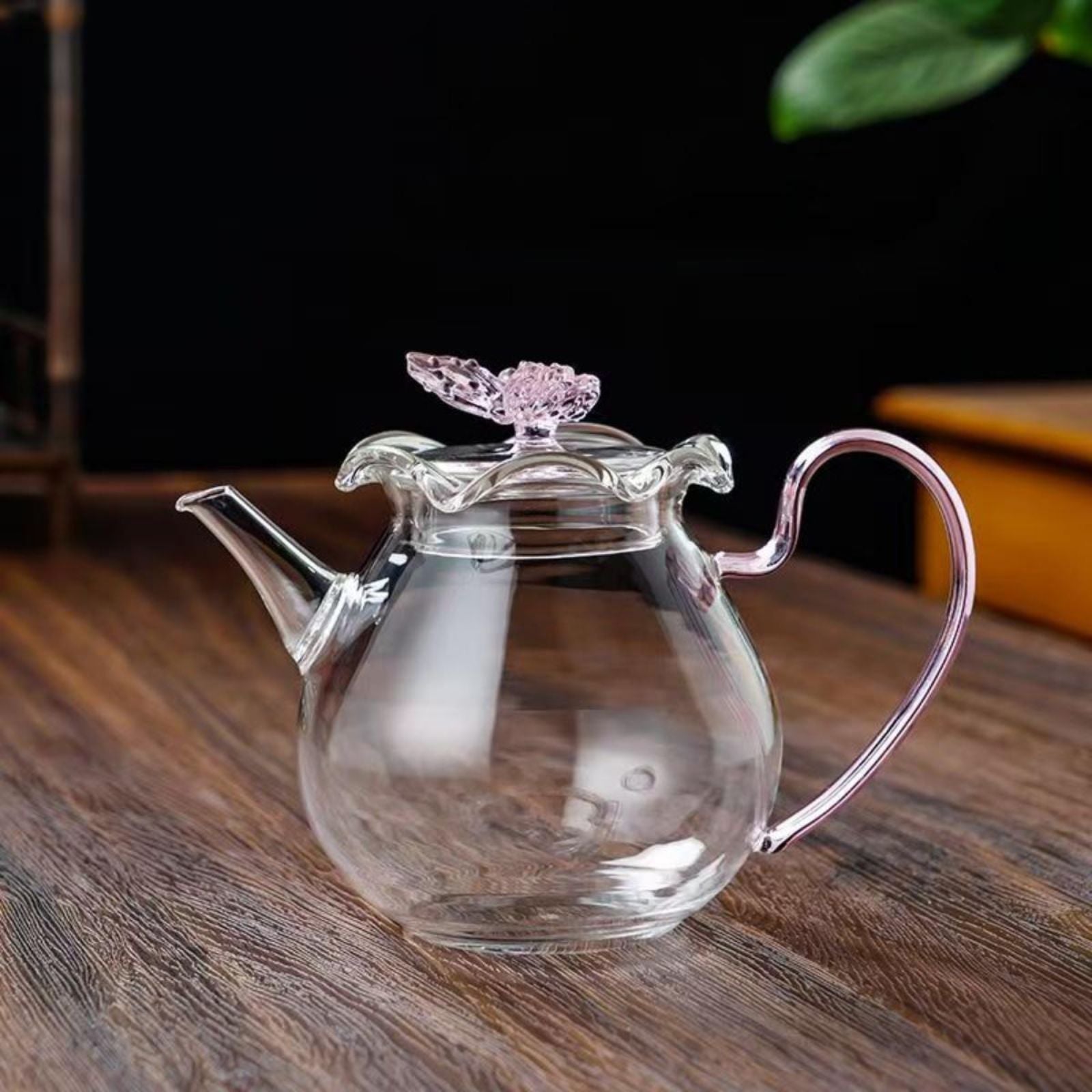 High-Temperature Heat-Resistant Butterfly Glass Kettle with Infuser – 450ml - Image 3