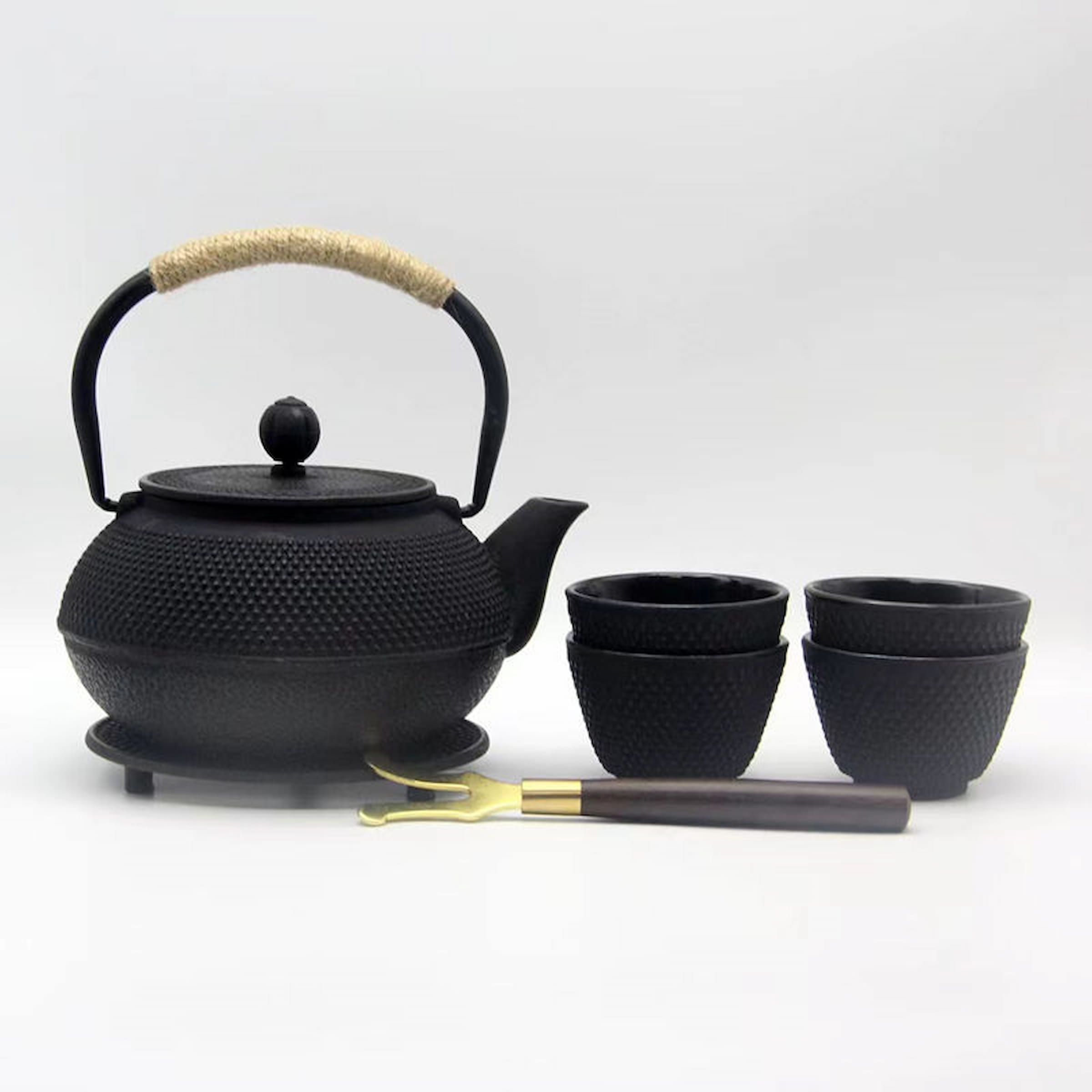 Black Cast Iron Tea Set – 900ml Teapot with Trivet, 4 Cups, Infuser & Gift Box - Image 3