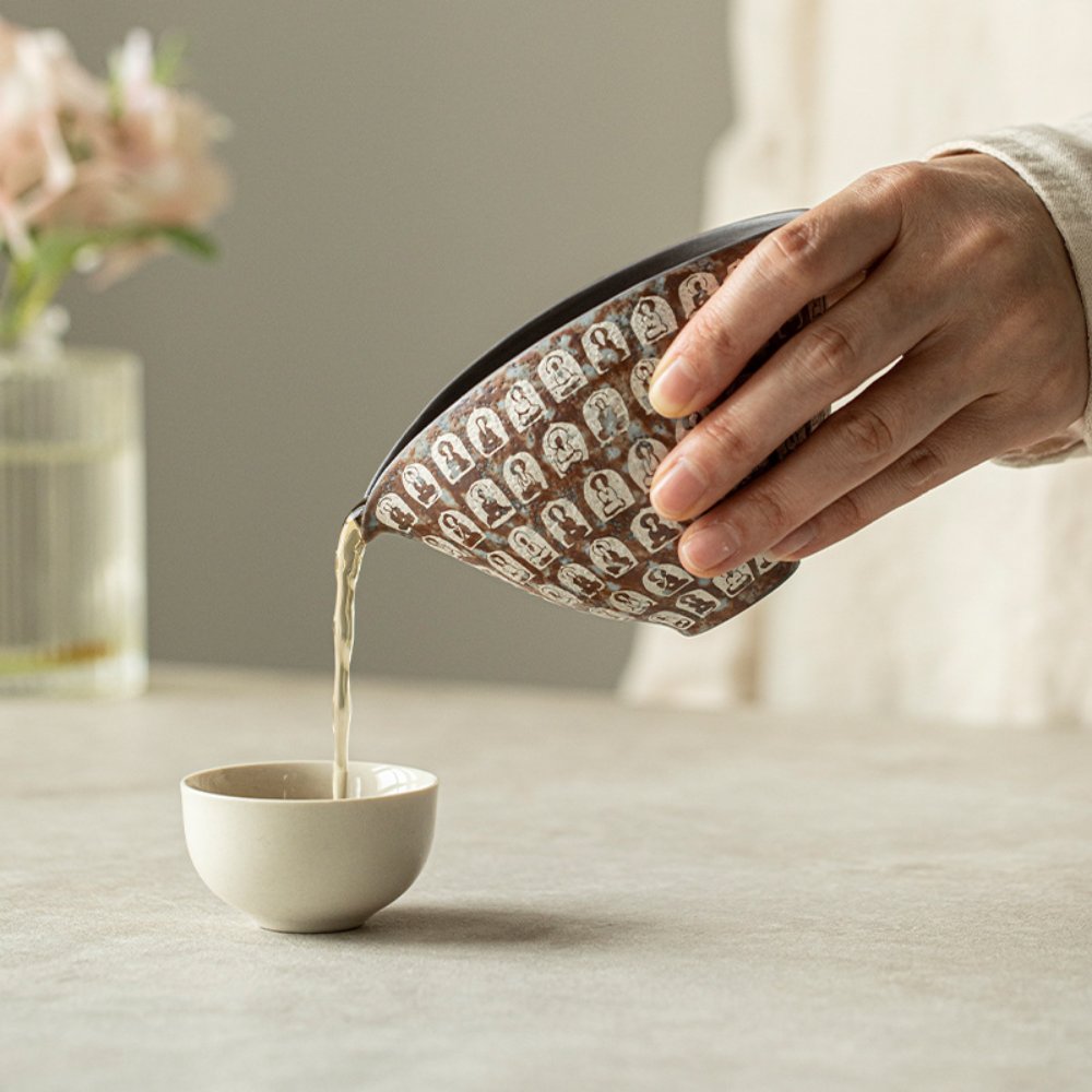Vintage Thousand Buddha Ceramic Fairness Cup with Silver Accent – Handcrafted Gongfu Tea Pitcher - Image 7
