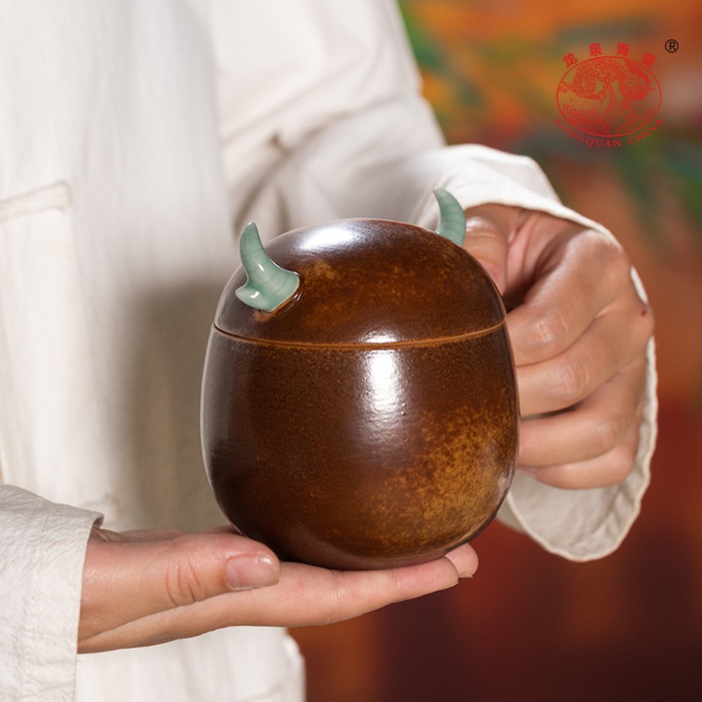 Longquan Celadon Tea Mug – Handmade Ceramic Cup with Oxhorn Lid, Perfect Gift - Image 3