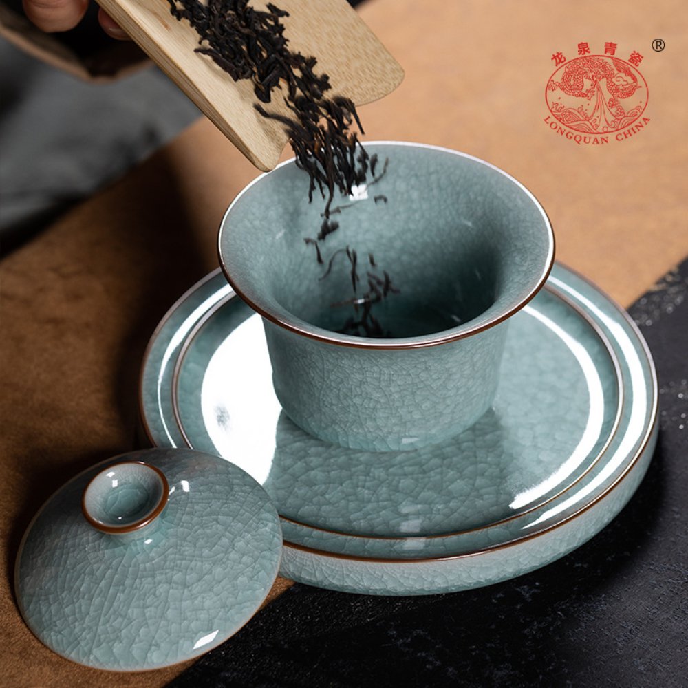 Large Longquan Celadon Ice-Crystal Gaiwan with Tray (San Cai) – 170ML Gift Box Set - Image 4
