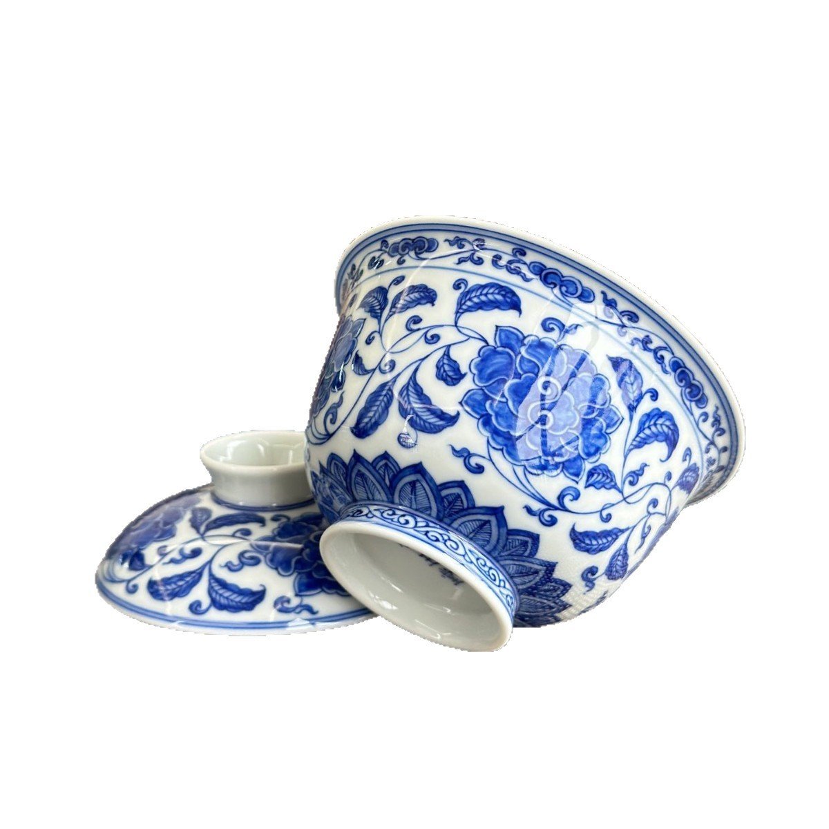 Hand-Painted Blue & White Porcelain Peony Gaiwan with Gift Box – Jingdezhen Artisan - Image 5