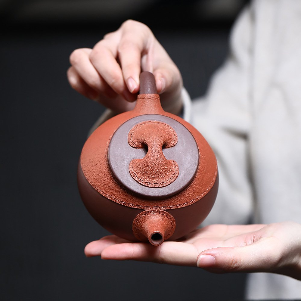 Handcrafted Yixing Zisha Leather Stone Ladle Teapot 280ml | Handmade Chinese Clay Teapot - Image 4